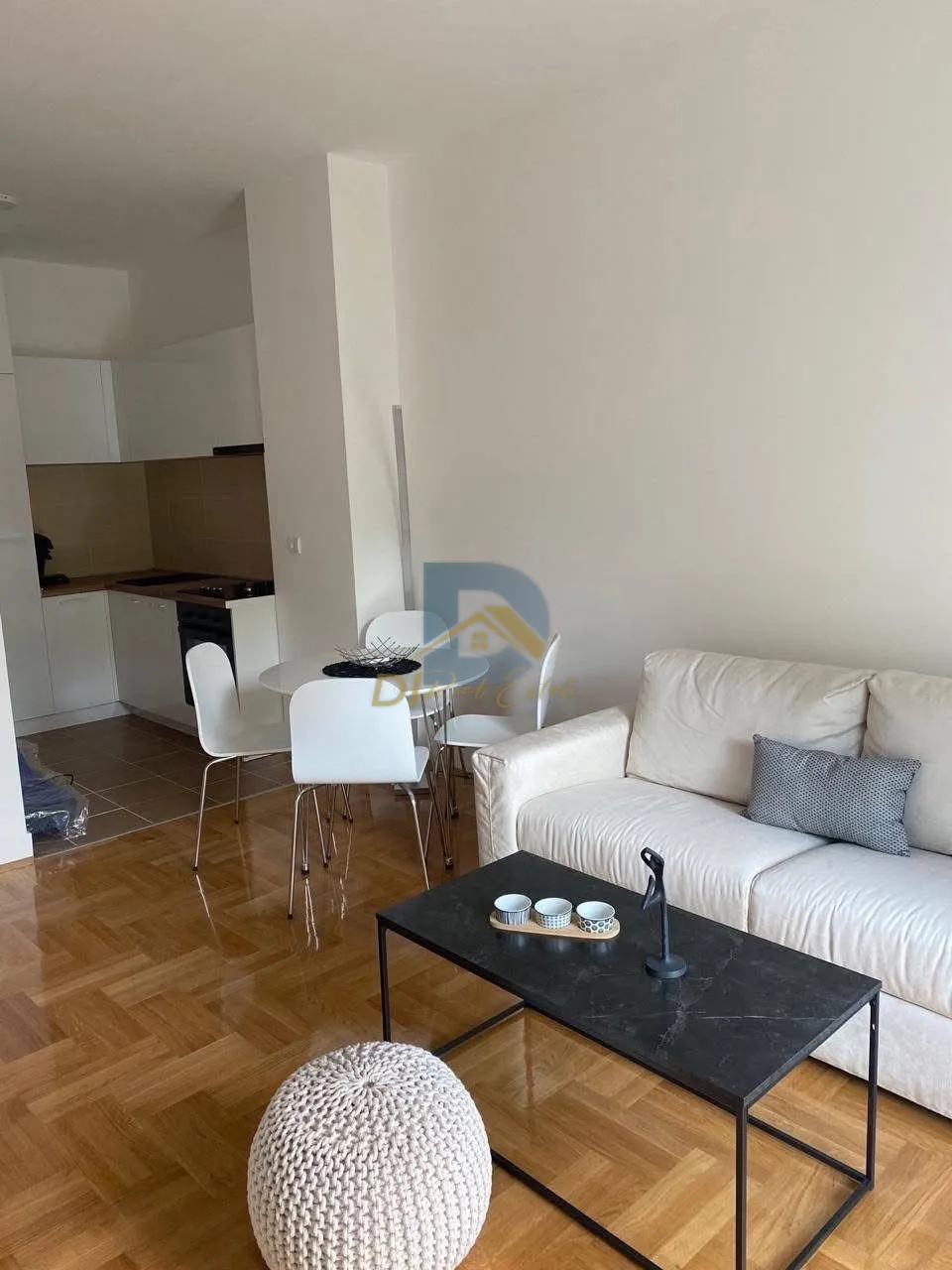 For Sale One Bedroom Apartment