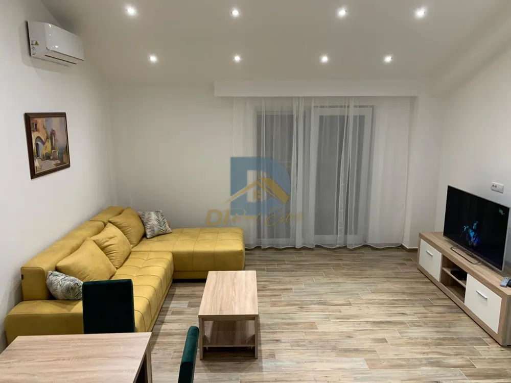 Kiralık 1+1 daire | Kava, Tivat