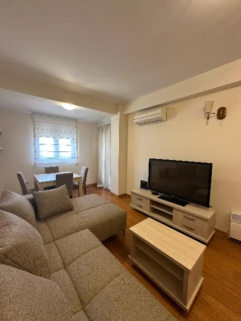 One Bedroom Apartment