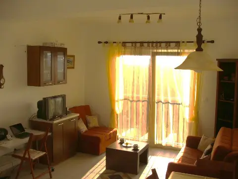 One Bedroom Apartment