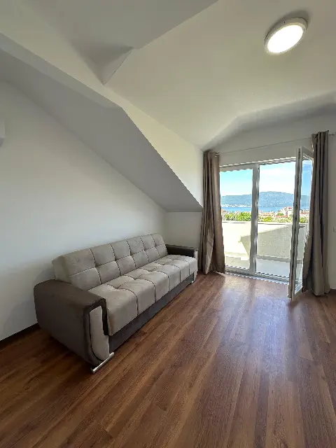 One Bedroom Apartment